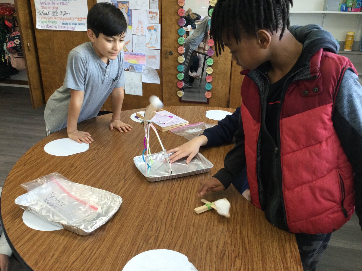 tgleason70's tweet photo. SE 5th graders had their own “March Madness”! Designing and creating ball launchers and hoops, and then competing against each other in a tournament. Lots of fun and learning happening! 😁 #BeEvergreen https://t.co/WKUEtkNGbt