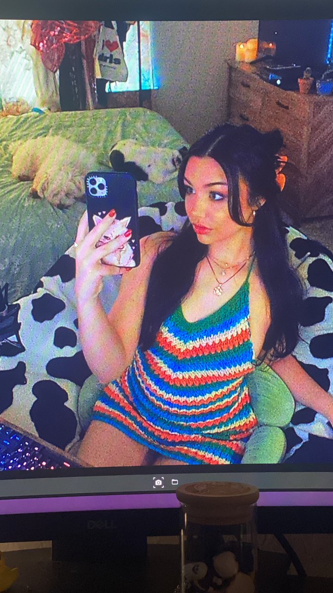 ⋆*:･˚ v i x ˚･:*⋆ on Twitter: "I am live