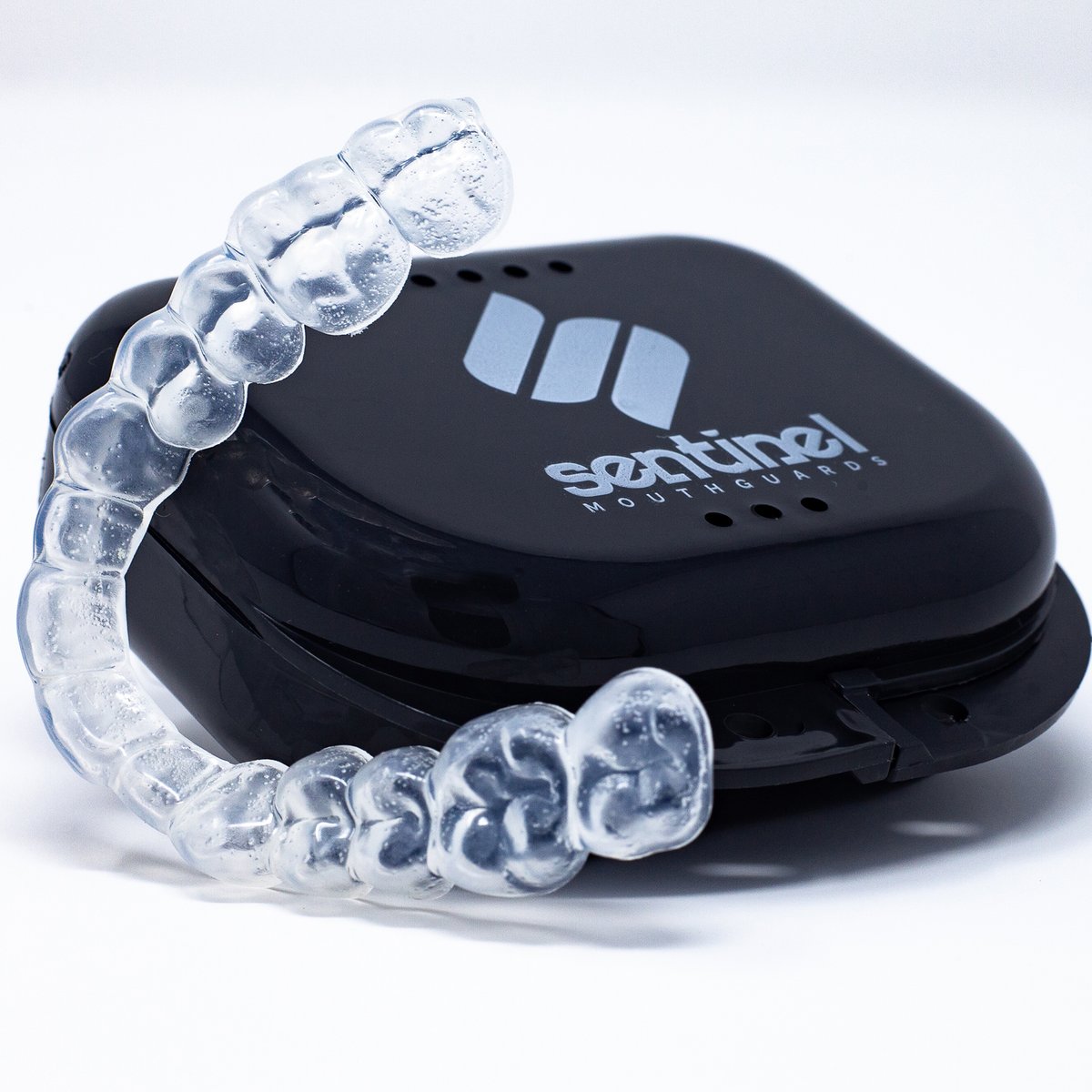 SentinelCo's tweet photo. Say goodbye to painful mornings and hello to a restful night's sleep with Sentinel Mouthguards' Custom-Fit Soft Dental Night Guard! Wake up feeling refreshed and ready to tackle the day. #SentinelMouthguards #TeethGrinding #JawClenching #BetterSleep https://t.co/y0YEqelg46 https://t.co/zfKaOFEfL9