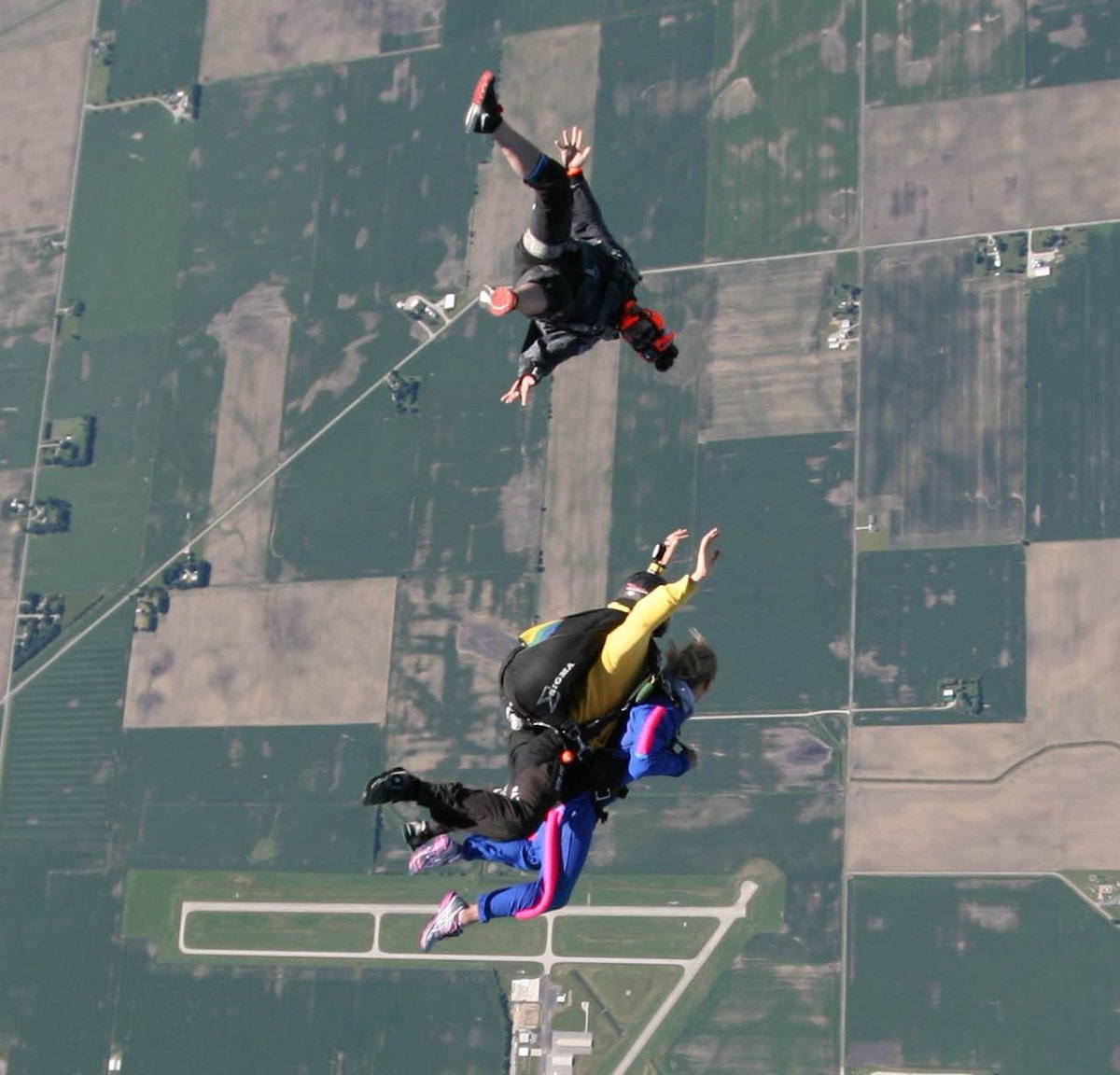 SkydiveINDY's tweet image. THIS starts April 14th!  For more information, our FAQs, or to book your jump, visit skydiveindianapolis.com.  Happy Monday!
