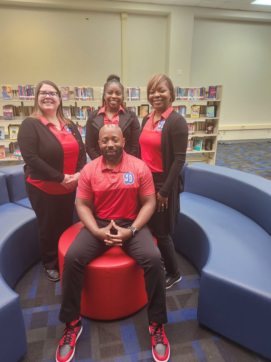 KennemerMS's tweet image. It’s Assistant Principal Appreciation Week. Show some love to the A-Team, Mr. Brown, Mrs. Brown, Mrs. Burnett, and Mrs. Crosby!