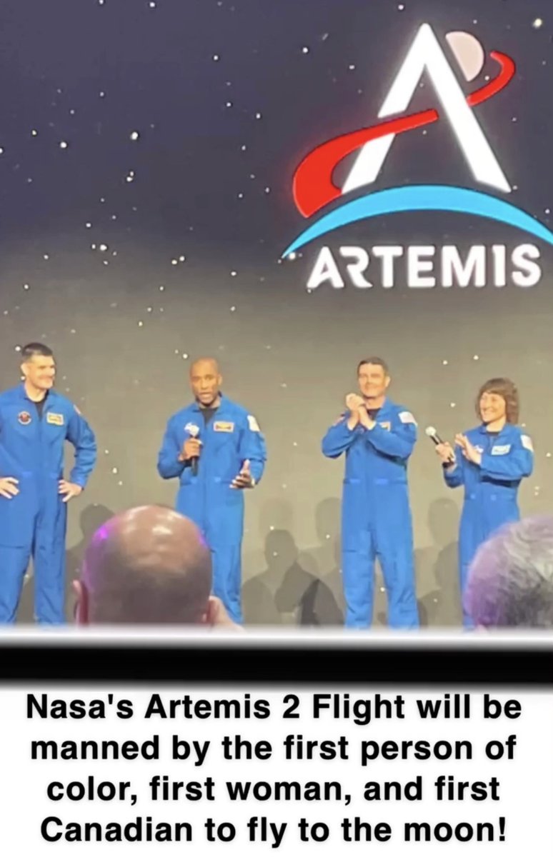 I got to go to the #ArtemisII astronaut naming event! Thanks a lot @NASASocial