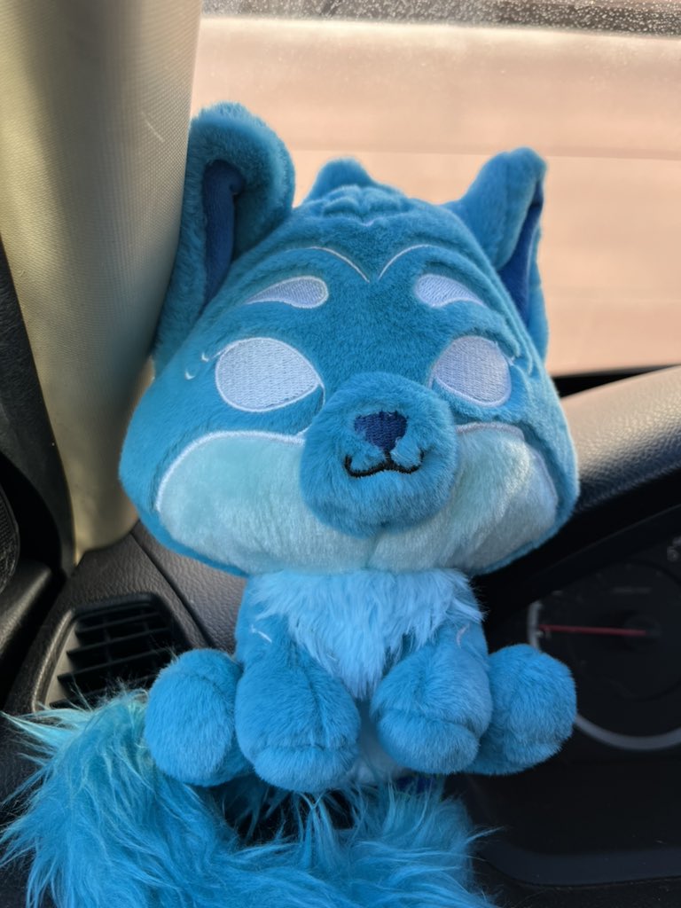 My plushy from <a href="/nanotalegame/">Nanotale - Typing Chronicles</a> came in today!!!! If you guys didn’t know, I play Rosalind in the game by <a href="/FishingCactus/">Fishing Cactus</a> !! Look how adorable he is!!!