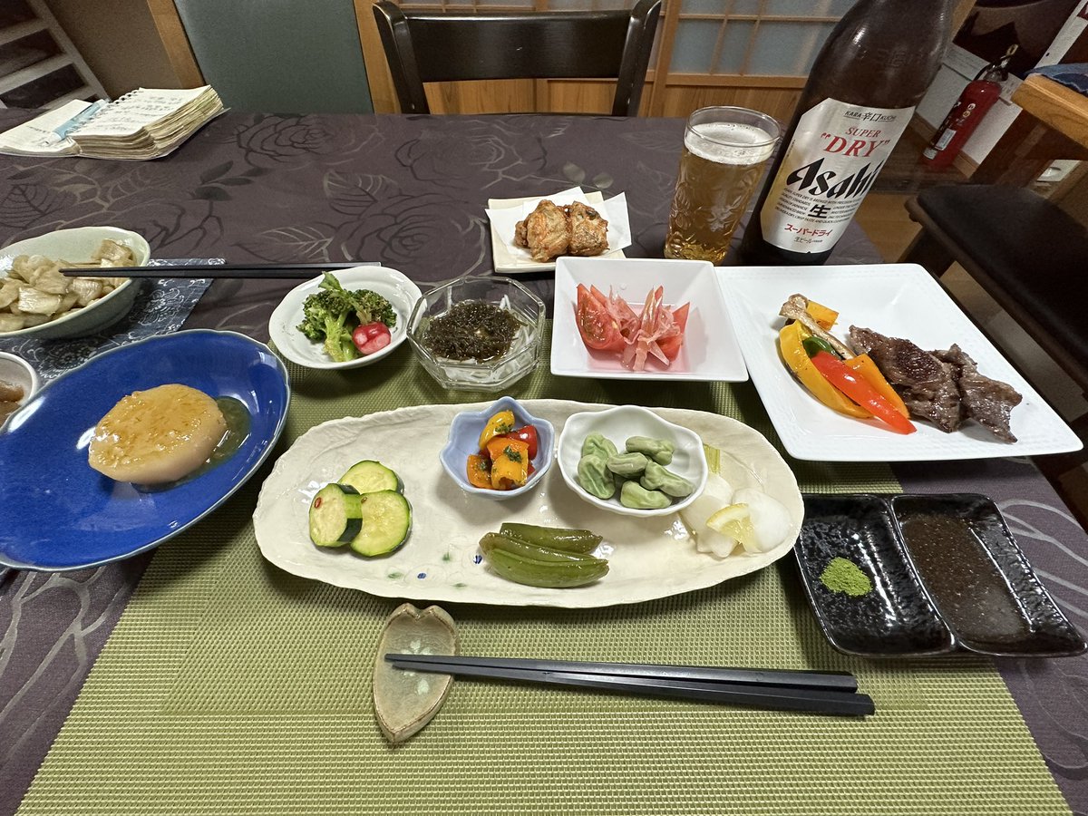 やまこ tweet media