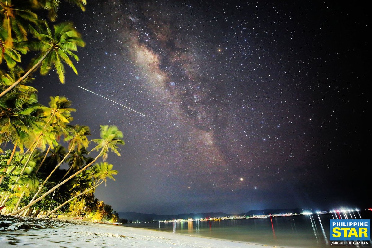 The Philippine Star on Twitter "MAKE A WISH! 🌠 Shooting stars streak
