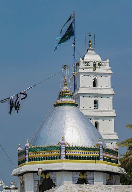 kalifa_sahib's tweet photo. இதுவரை கண்டிராத நாகூர் தர்கா - நவீன தொழில் நுட்ப புகைப்படங்கள் தொகுப்பு - 1  off 3

#nagoredargah
#nagoredargha
#kalifasahib 
#sajjadhanisheen
#nagore
#dargha
#president
#syedmohamedkalifasahib
#sidma
#ijf
#viral2023 
#CSK https://t.co/ubx5ZMMOVN