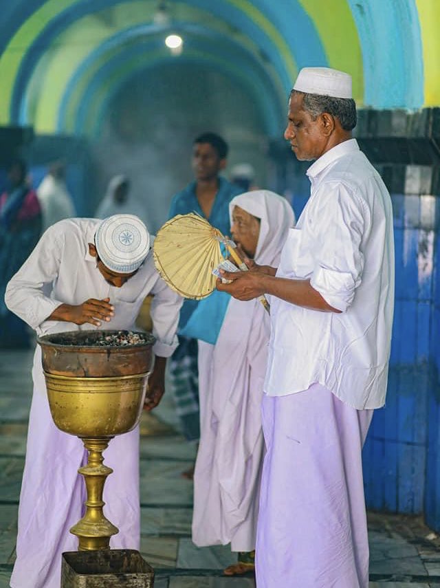 kalifa_sahib's tweet photo. இதுவரை கண்டிராத நாகூர் தர்கா - நவீன தொழில் நுட்ப புகைப்படங்கள் தொகுப்பு - 2  off 3

#nagoredargah
#nagoredargha
#kalifasahib 
#sajjadhanisheen
#nagore
#dargha
#president
#syedmohamedkalifasahib
#sidma
#ijf
#viral2023 
#CSK https://t.co/trz51MA4Np