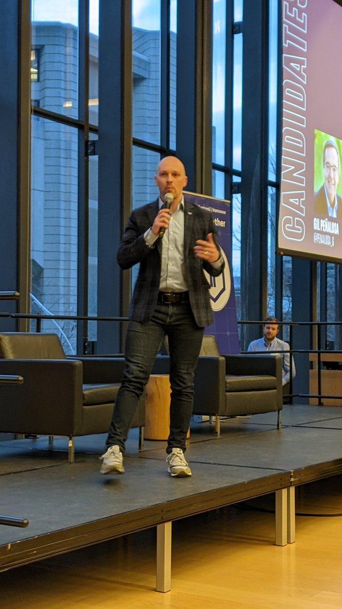 rickspence's tweet image. At #TechTO, we&apos;re hearing from six mayoral candidates in the upcoming byelection. Some very exciting young talent!