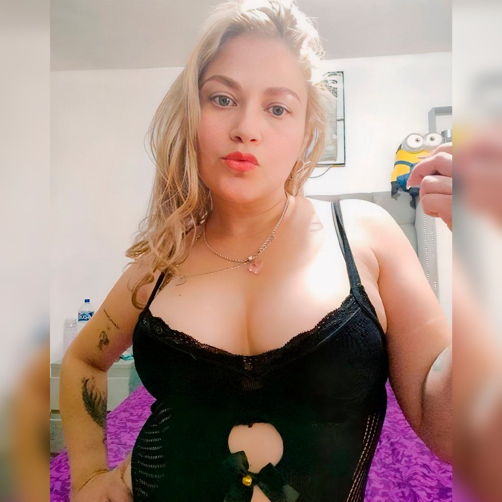 Yadisheart's tweet photo. Déjate llevar por la pasión que te provocaré
https://t.co/hCLhozkDlw
#model https://t.co/5ZEJ3Y0KNL