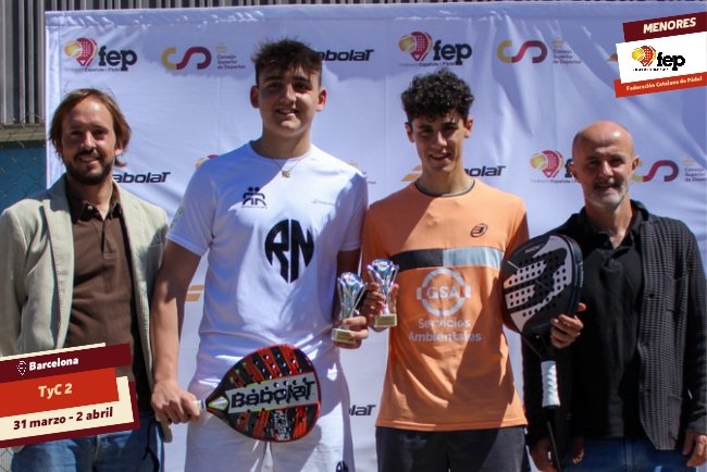 padelfederacion's tweet photo. 🔛 #TyC2 en Barcelona
📸 Ya disponibles las imágenes de la entrega de premios ➡ https://t.co/QVNF2j7DbA
🤝🏽 @FCatalanaPadel
📌 @padelbcn_elprat
#FEP #padelFEP #CircuitoNacionalMenores https://t.co/BrimDkNVv1