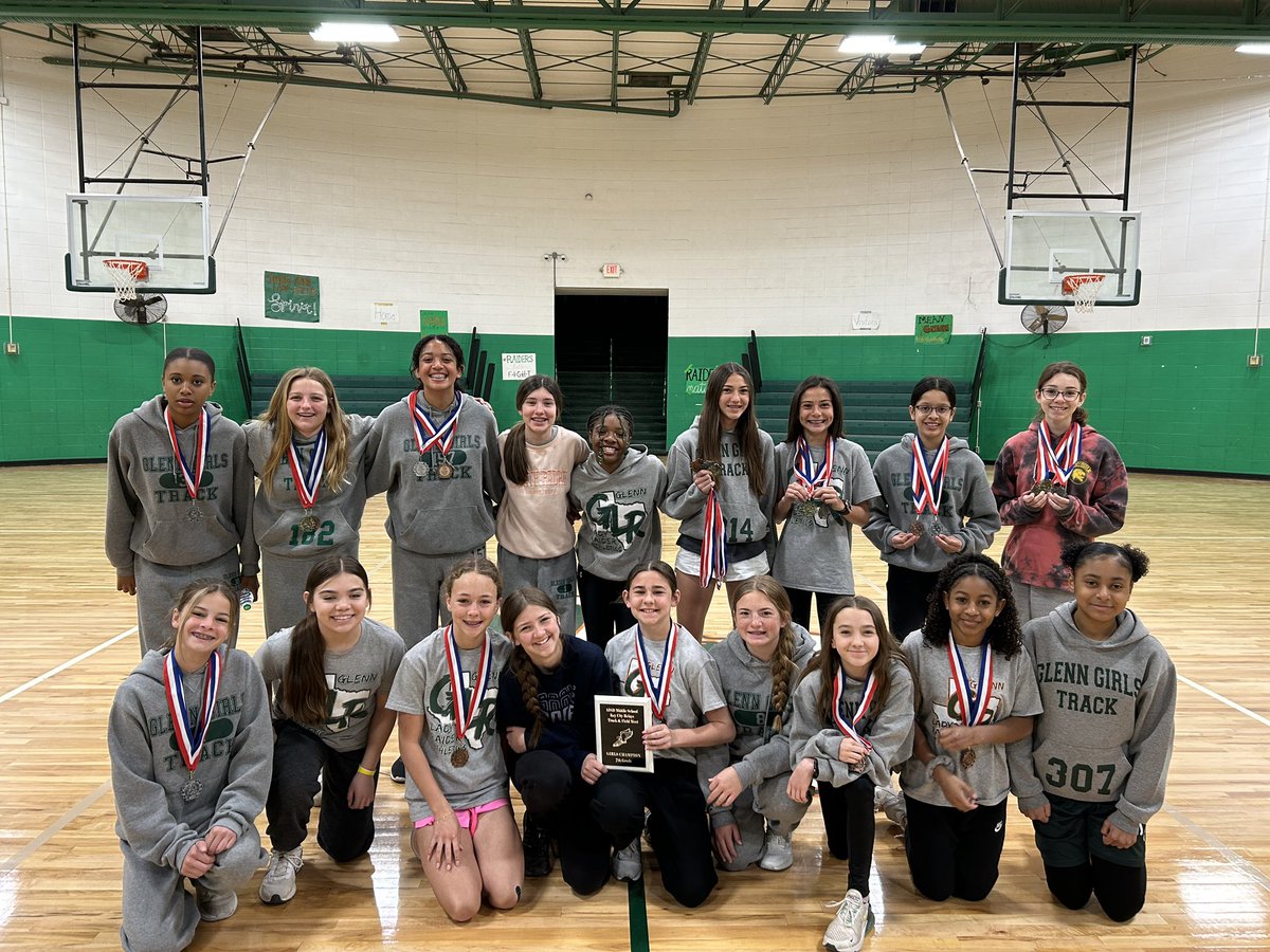 GMS_ladyraiders's tweet photo. What an awesome track season we have had! These athletes have worked so hard! Special shoutout to the 7th grade team who has had an undefeated season! Show these girls your support one last time at the City Meet. Field events today starting at 4 &amp; running events tomorrow at 4:30! https://t.co/SN2D8QWljs