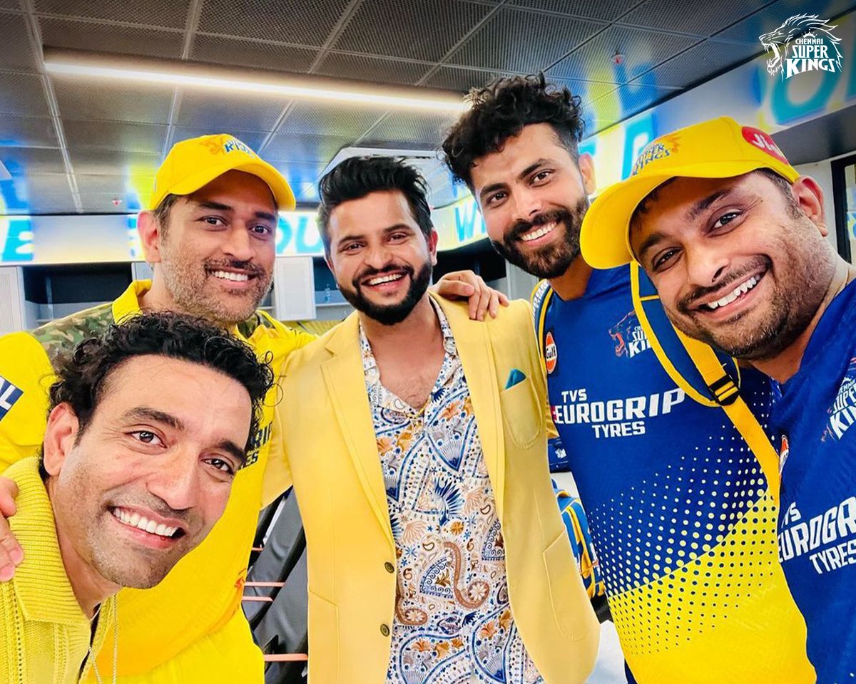 No captions. Just live the picture! 🥺✨ #WhistlePodu #Yellove 🦁💛