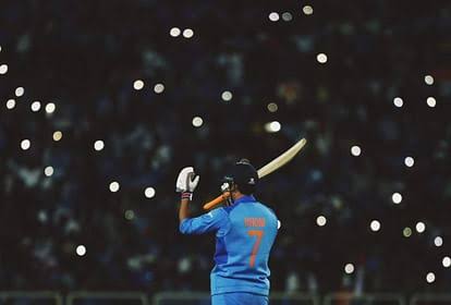 AnushaDhoni7's tweet photo. somethings never changes. ❤️ https://t.co/CFdgHDNxt0