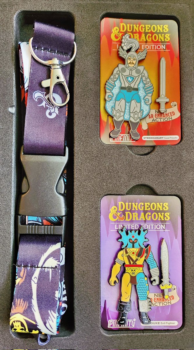 peachypop_cos's tweet photo. ✨GIVEAWAY TIME✨
Who wants this sick-ass Dungeons &amp; Dragons retro toybox pin set from @PinfinityAR?? Just in time for the #DnDMovie ~ 
To enter:
✅ Like &amp; Retweet this post
✅ Follow me! 🍑
Winner drawn on 4/10! https://t.co/SWbZaSoVbg