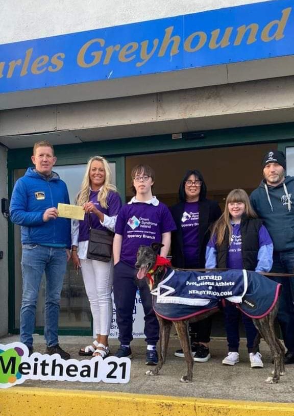 🐾 Nerdyhugo.com Brand Ambassador PADDY had a great night greeting all the patrons at Thurles Greyhound Stadium for the Tipperary Down Syndrome Branch Fundraiser on Saturday, taking a particular shine to the lovely Aisling 😍
Great night with great people 👌