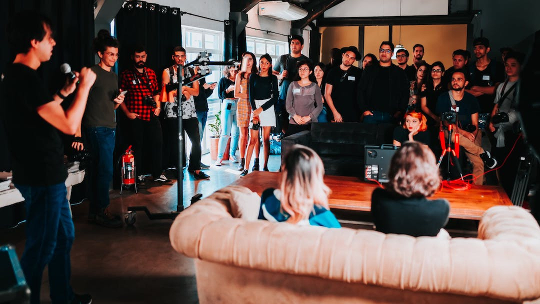 theeaglesvision's tweet photo. Career Networking | 5 Top Tips From Elliot Grove https://t.co/E9kS0LMqMQ | Raindance @Raindance @elliot_grove #CareerNetworking #Top #Tips #RaindanceNetworkingEvents #OpenShortsNight #BoozinNSchmoozin #CannesVillaParty #ElliotGrove #Raindance https://t.co/lp9cvag1Zh