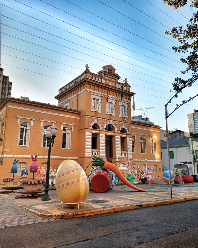 Turismo_Bento's tweet photo. A Páscoa chegou na Via del Vino, trazendo alegria para as crianças!🐰🌼💗

Foto: @valr.flores
👉 #BentoPuraInspiraçao #TurismoBento #cittadelvino #valedosvinhedos #caminhosdepedra #encantosdeeulalia #valedasantas #cantinashistoricas #docepascoa #VisiteBento #Bentolovers https://t.co/jIk3qQGUdG