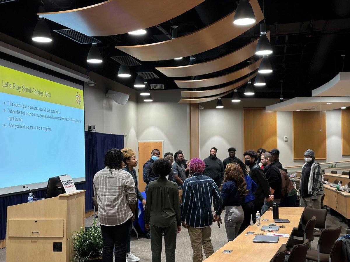 CodeSchoolMphs's tweet image. Excited to see the @NBAFoundation and @GrizzCommunity witness the talent and potential of our young coders in the Code Collective with @CodeSchoolMphs and The Collective Blueprint! #GritGrindCode #softwaredevelopers