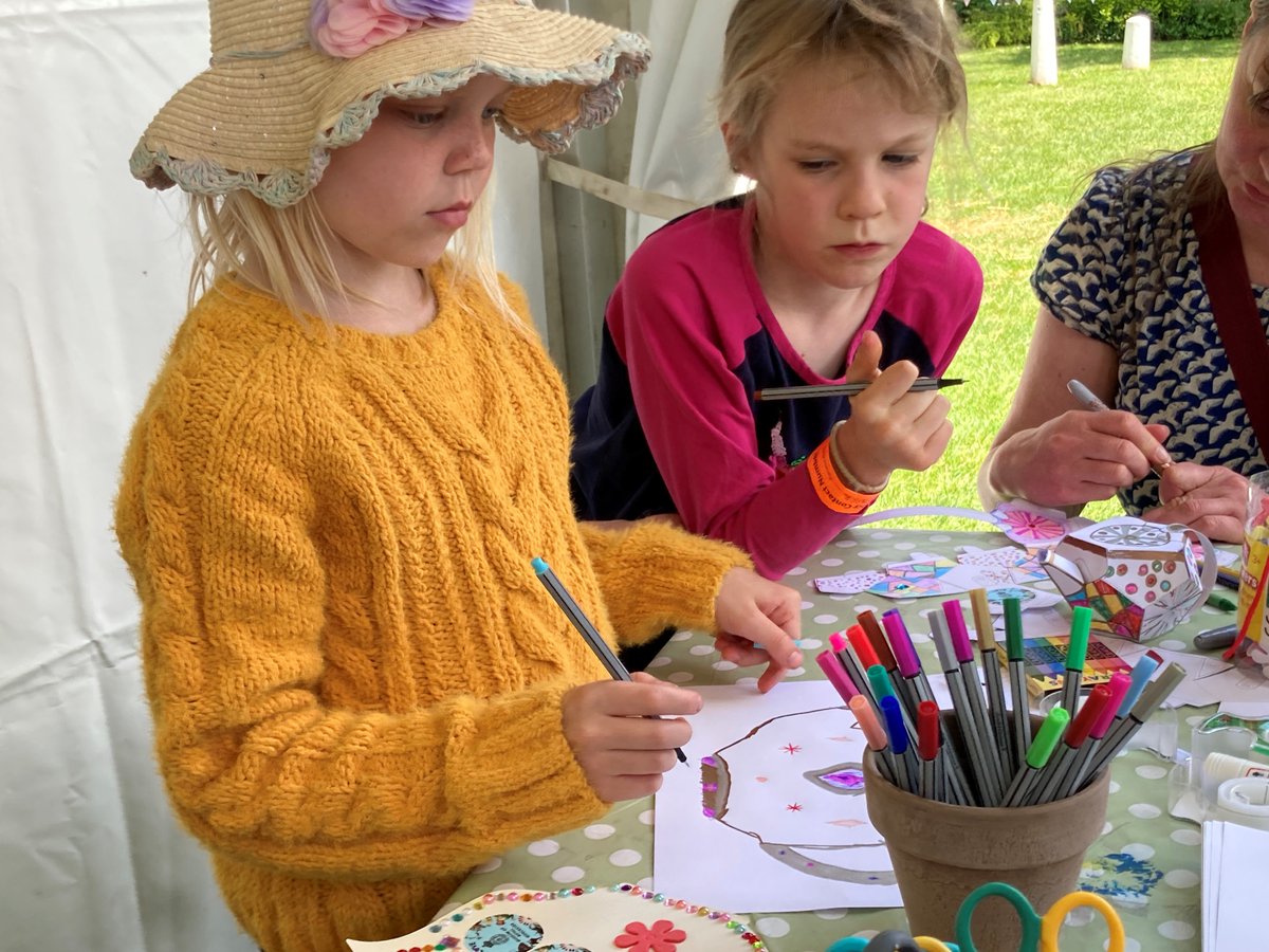 TheMoRW's tweet photo. #WorcestershireHour this Thursday 6 April we're taking the Pop-up Museum to #Countrytastic @3countiesshows - come and find us for some fun creative heritage engagement @HeritageFundUK @HeritageFundM_E https://t.co/E6qwmPR6ji