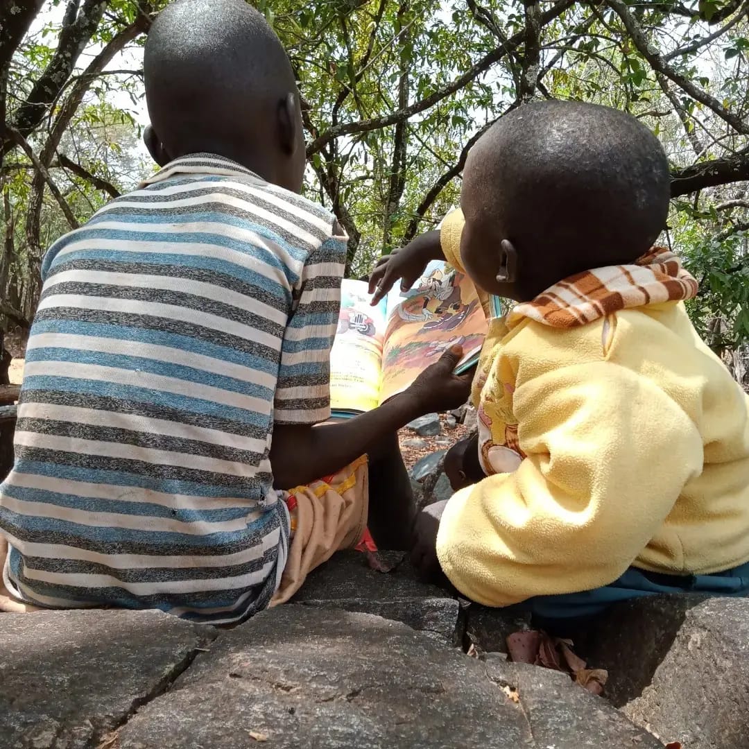 CMD_Africa1's tweet photo. We seek to drive change by ensuring every child in West Pokot County gains access to books and information that, in turn, will unlock the opportunities they need to get out of poverty and harmful cultural practices.
#EducationForAll
#LibraryManyatta https://t.co/hJWGHO0rkD