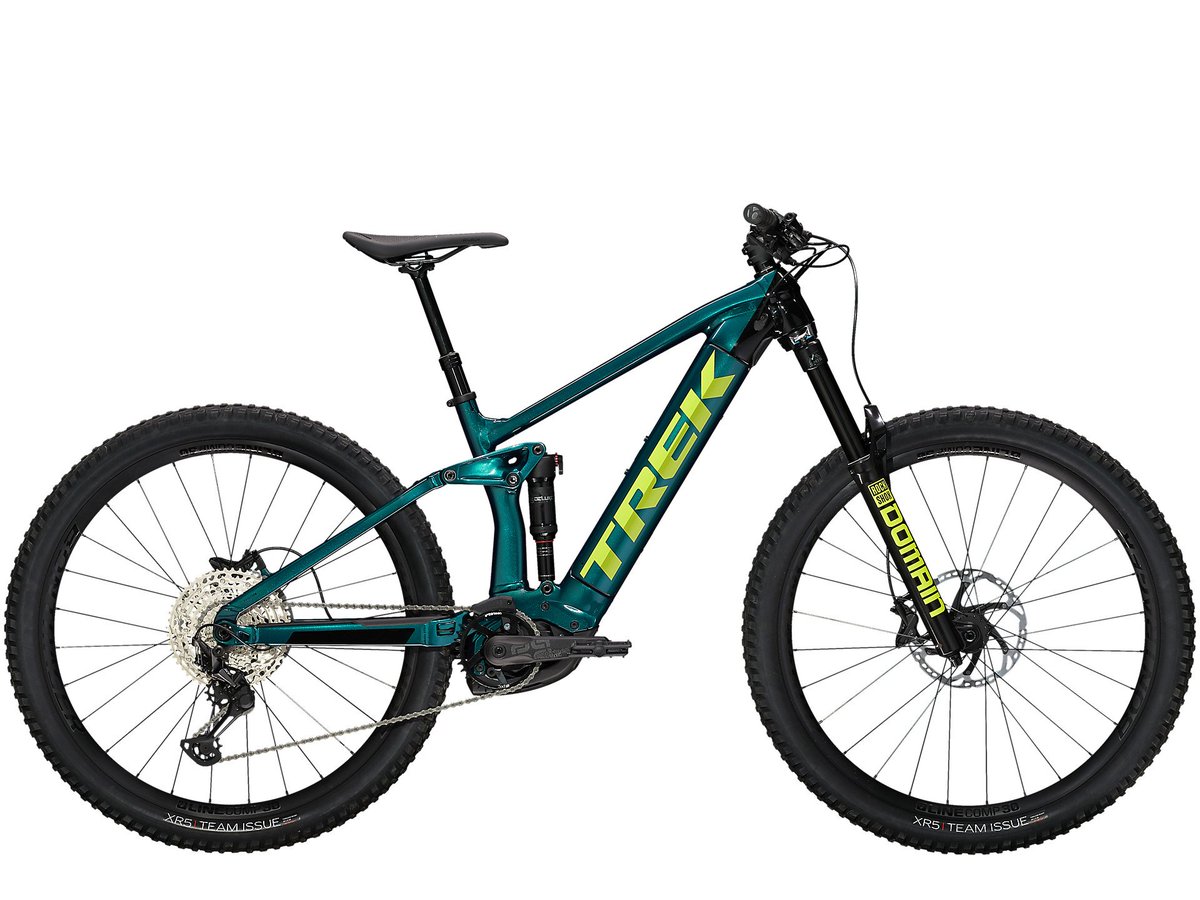 PrettyShinyBike's tweet photo. BREAKING: TrekFest has been EXTENDED! Get massive discounts on @TrekBikes now through April! Like get $1450 off this Gen 2 Rail 7 #ebike. Lots of other deals too available here https://t.co/l5bNMmaidt https://t.co/H2pWHPre8M