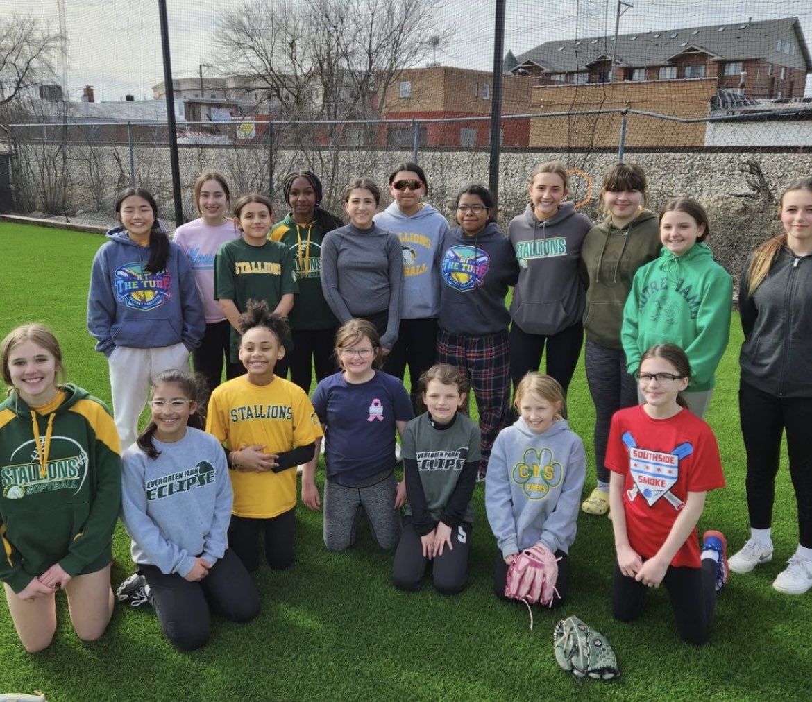bendinelli_mia's tweet photo. Love being able to represent @Grinderztraini1 and @Stallions14U ! This is an amazing program that gives so many young girls opportunities to learn and improve! https://t.co/W08M08CFJd
