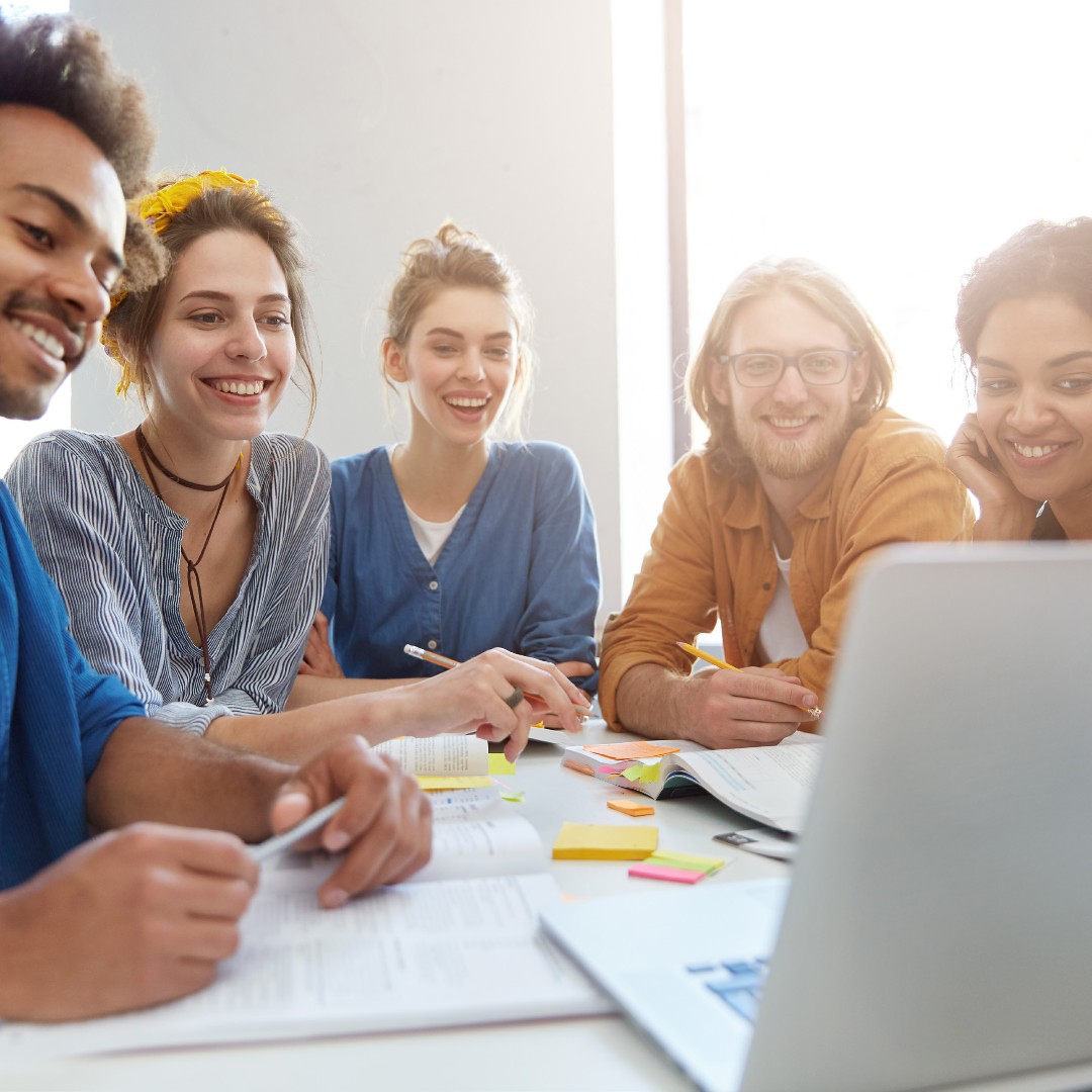 EveryLearnerNet's tweet photo. The Equity in Digital Learning Student Survey is a tool for #faculty & institutional research offices to assess #equitypractices in #digitallearning. Utilizing #studentfeedback, #educators gather evidence to inform #instructionalimprovement.
Learn more: https://t.co/nRNA0g78Zh https://t.co/VE3BKjsAs6