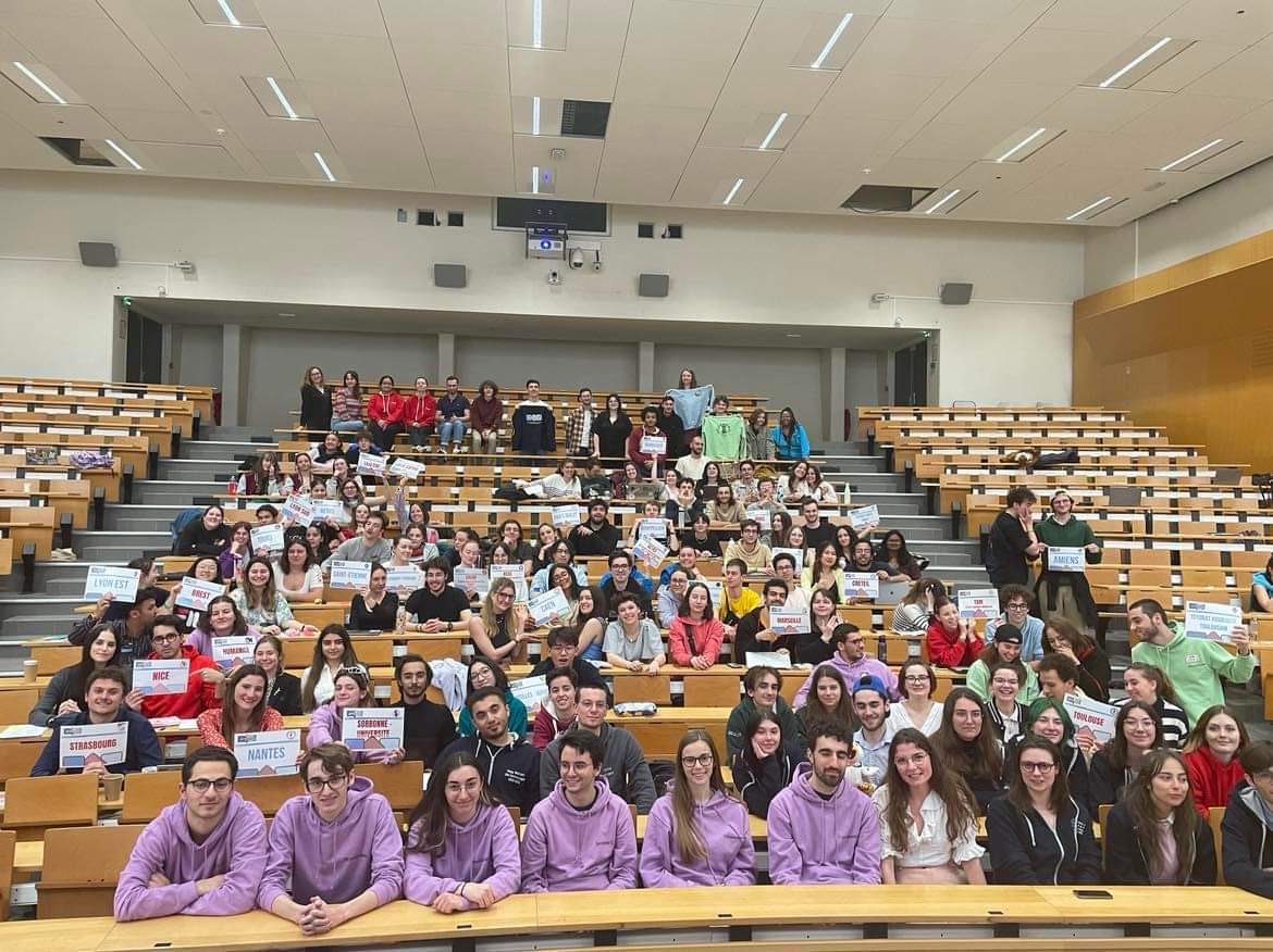 Ce week-end se tenait les Journées Étudiantes de Printemps de l’<a href="/ANEMF/">ANEMF</a> à Nice ☀️

Une nouvelle occasion pour le bureau de se former et de représenter les #etudiants en médecine de Saint Étienne🐍