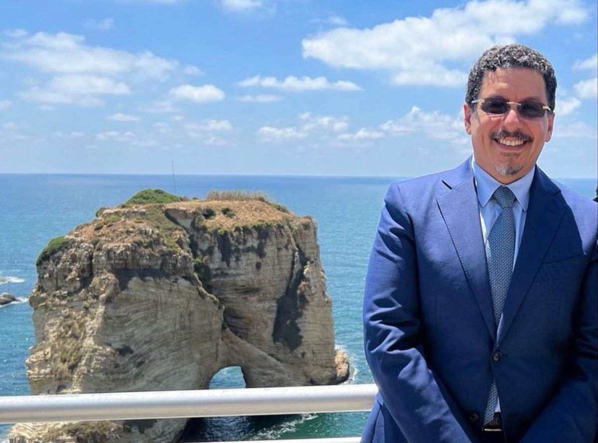 للمرة الثانية:

 إعادة كل ركاب #طيران_اليمنية مساء اليوم من #مطار_القاهرة بسبب الإجراءات المصرية الأخيرة،  التي أعقبت تصريحات معالي وزير الخارجية اليمني المؤيدة لـ #سد_النهضة في اثيوبيا !!

فيما معالي الوزير، يصل إلى بيروت، ويلتقط صورًا أمام صخرة الروشة. نتمنى لمعاليه رحلة ممتعة