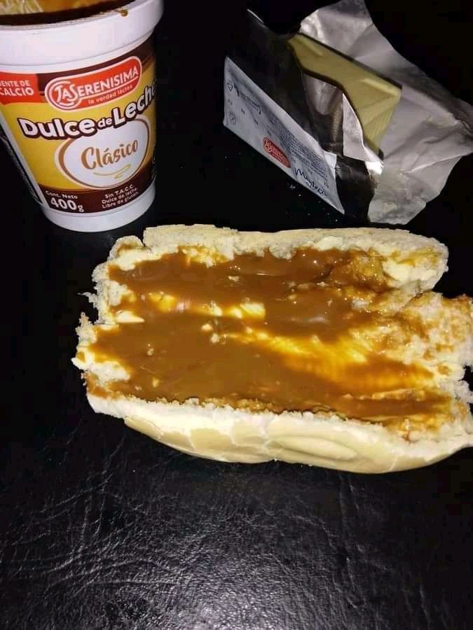 kevinhozez's tweet photo. pero dios te pedí una merienda y me diste un banquete https://t.co/rQMt7P3zav