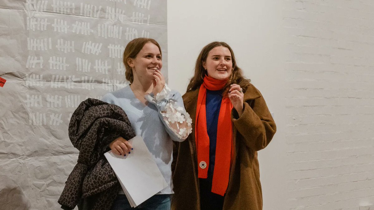 mao_gallery's tweet photo. Our next #MAOLate is on Thursday 27 April πβ‘
With interventions by artists and researchers at @TheRuskin, drinks, snacks, and a welcoming space for artists in #Oxford to connect, join us for a free celebration of creativity in our city π Free tickets: https://t.co/hH26Gk5LAf https://t.co/OtGW9JcGNN
