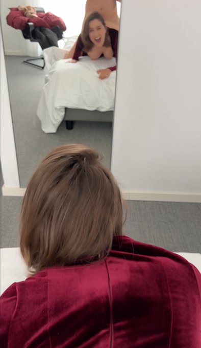 NOUVELLE VIDEO! sextape &agrave; l'h&ocirc;tel dans ma petite robe sexy ! je le suce et m'enfile sur sa queue ! vid&eacute;o<a href="/tag/mym"class="tags"><span>#mym</span></a><a href="/tag/onlyfans"class="tags"><span>#onlyfans</span></a>