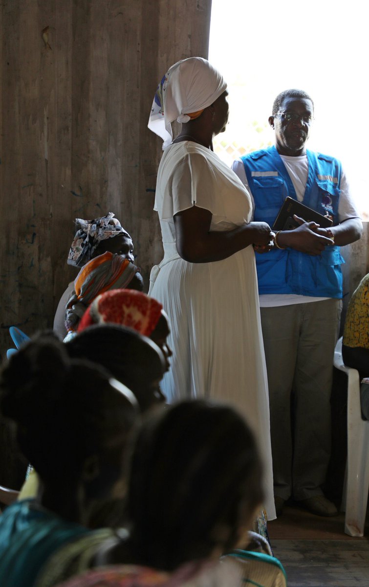 UNPiper's tweet photo. I am in South Sudan this week where 2.2 million IDPs are waiting for solutions. Tough but real exchange in a camp outside Juba where idps asked for better services. The question in my mind is how can we leave people in an idp camp for 10+ years? @OCHASouthSudan @UN_SouthSudan https://t.co/xpEoMM9SPl