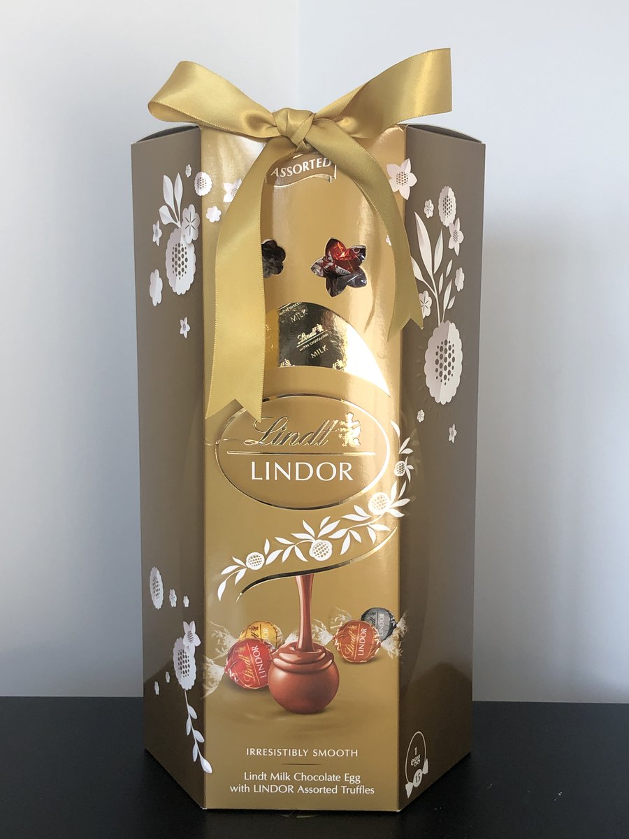JuliefromEPR's tweet photo. If you are going to @VASWS's annual conference tomorrow, please stop by my stand and say hello. And, you never know, you might get to go home with this yummy golden egg! https://t.co/3YYTqs4P9f
