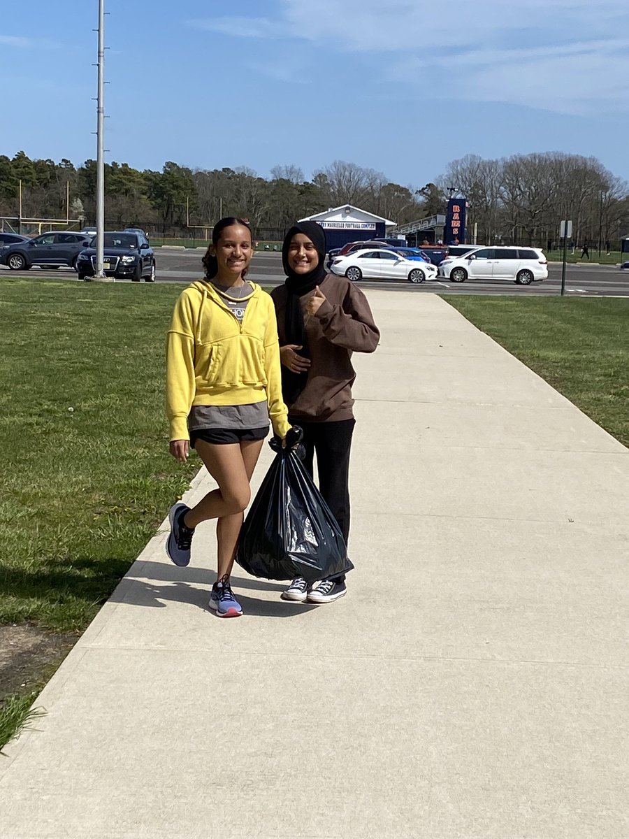 The National Honor Society is doing their part to keep our school grounds clean! #TakeDownTobacco #NHS