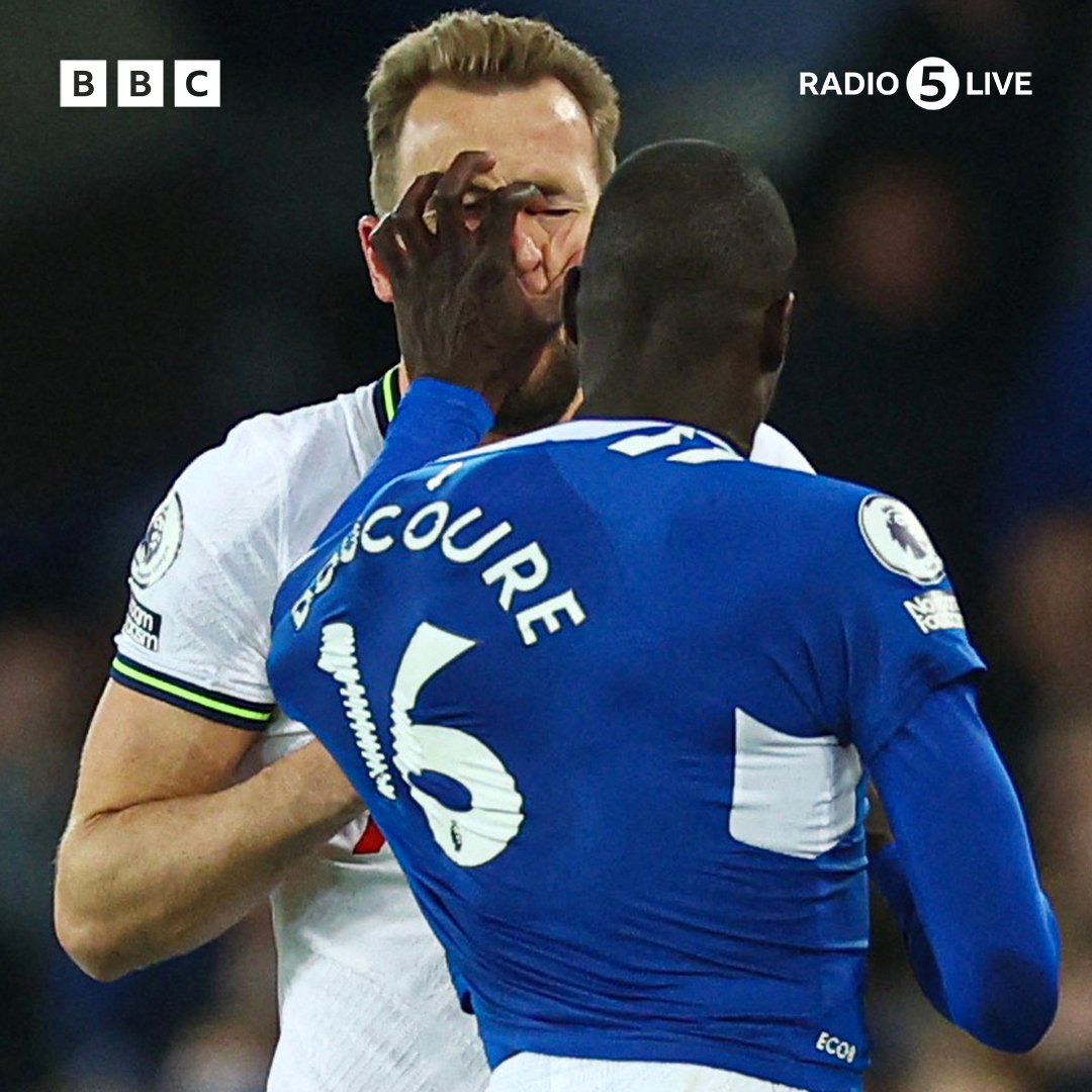 5liveSport's tweet image. More like Abdoulaye Dou-claw-ré

😬

#bbcfootball