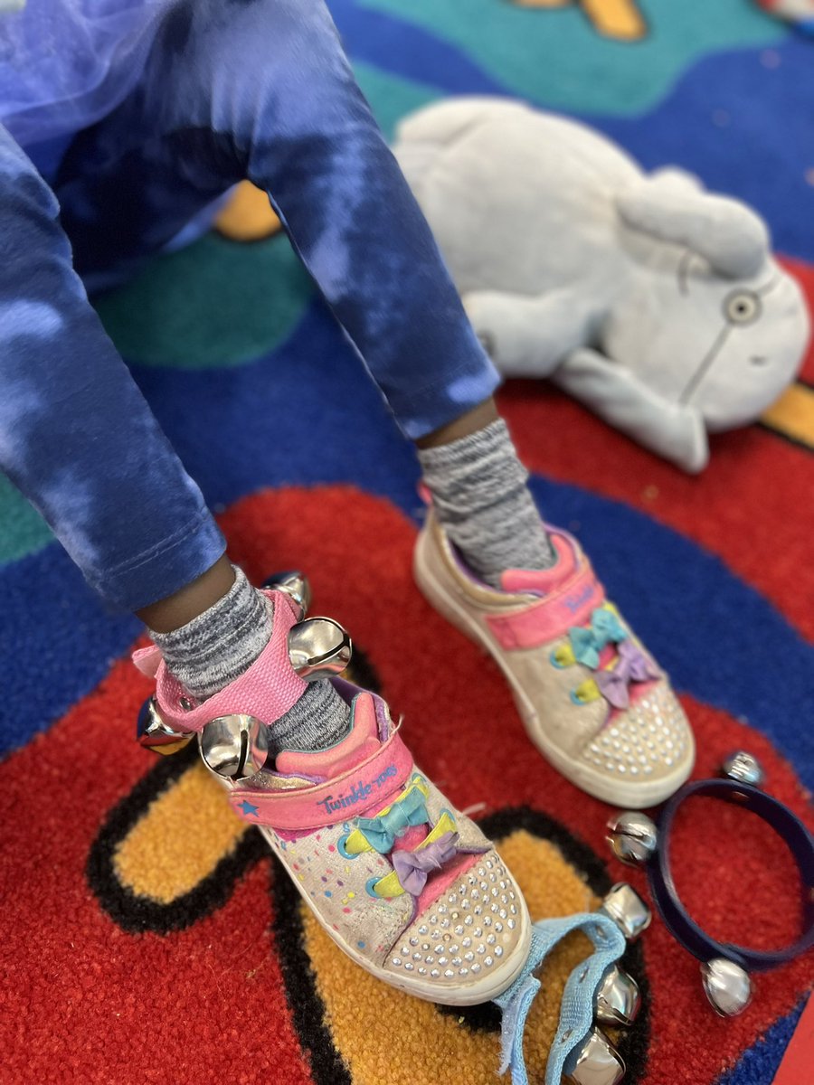 MrsLimaldi's tweet photo. #musicmonday #woyc23 #nbtpreschoolunited #preschoolmusic https://t.co/xunlnULrFQ