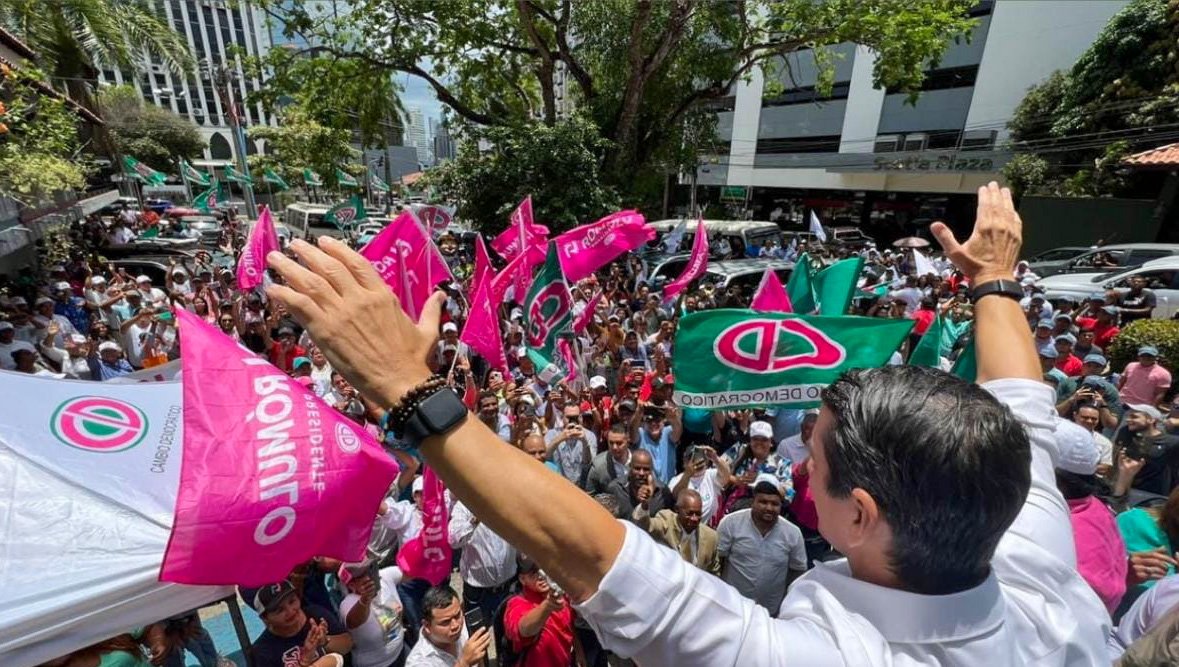 JuventudCD_C9's tweet photo. @ArturoVallarino @YanibelAbrego @CaDemocratico #VamosAGanar https://t.co/P3ZQUESkPQ