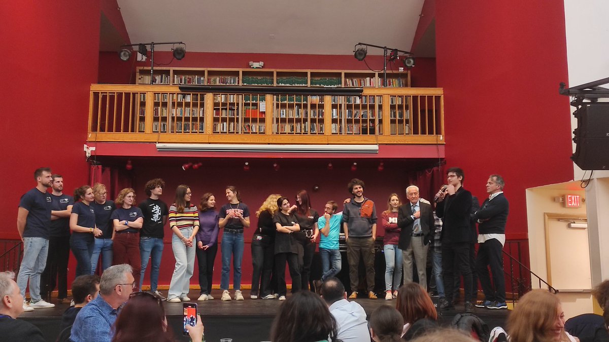 ItalyinBoston's tweet photo. Pasta Night - Duello ai fornelli
Congratulazioni all’Association che trionfa con i rigatoni alla norma di pesce spada! Grazie mille agli  studenti di @MIT, @Northeastern,@Harvard, @TuftsUniversity e @BU_Tweets e a @DanteSocietyMA per la bella serata dedicata alla cucina Italiana. https://t.co/7skIa5lv1j