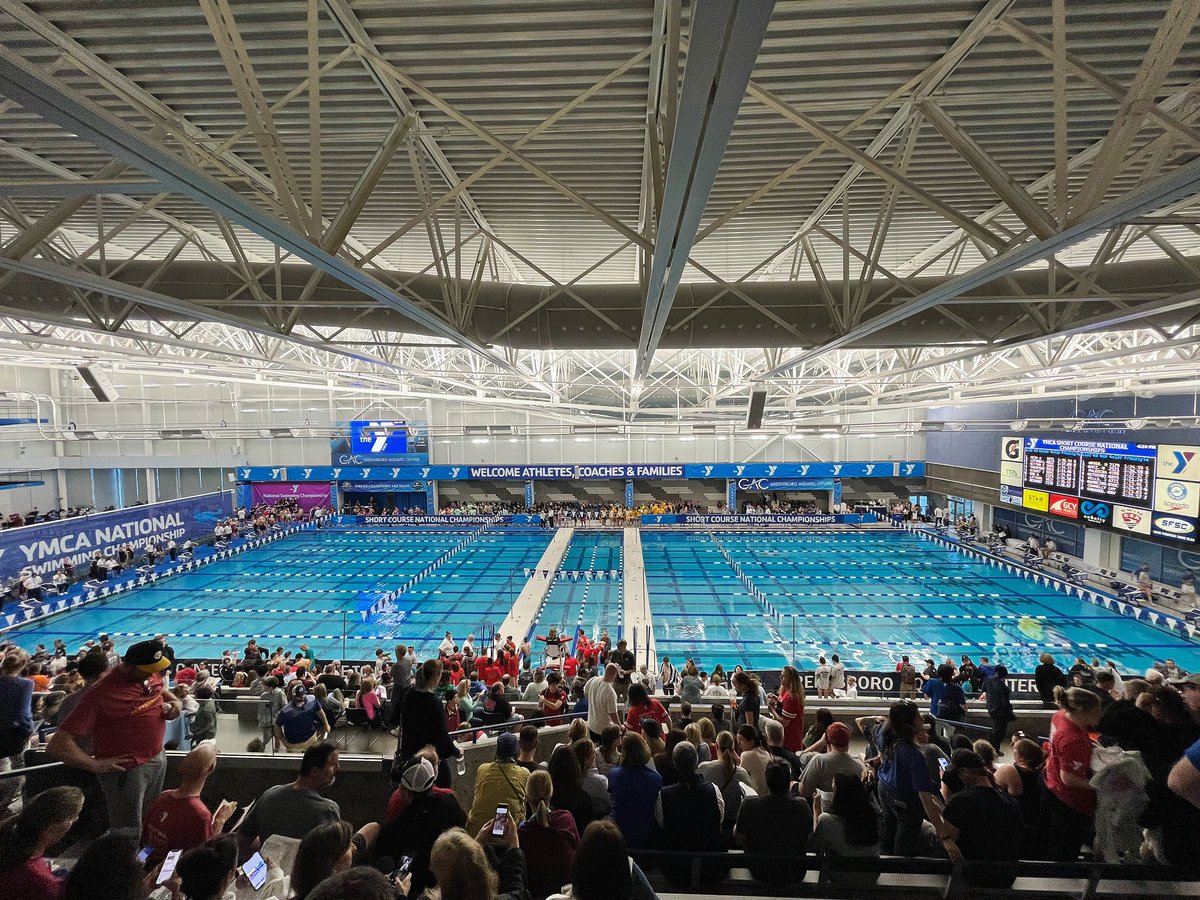 BlufftonSD's tweet photo. Spending the week at YMCA Short Course National Championships, looking to add some new recruits to our roster! #ynats https://t.co/RicYZ97cgW