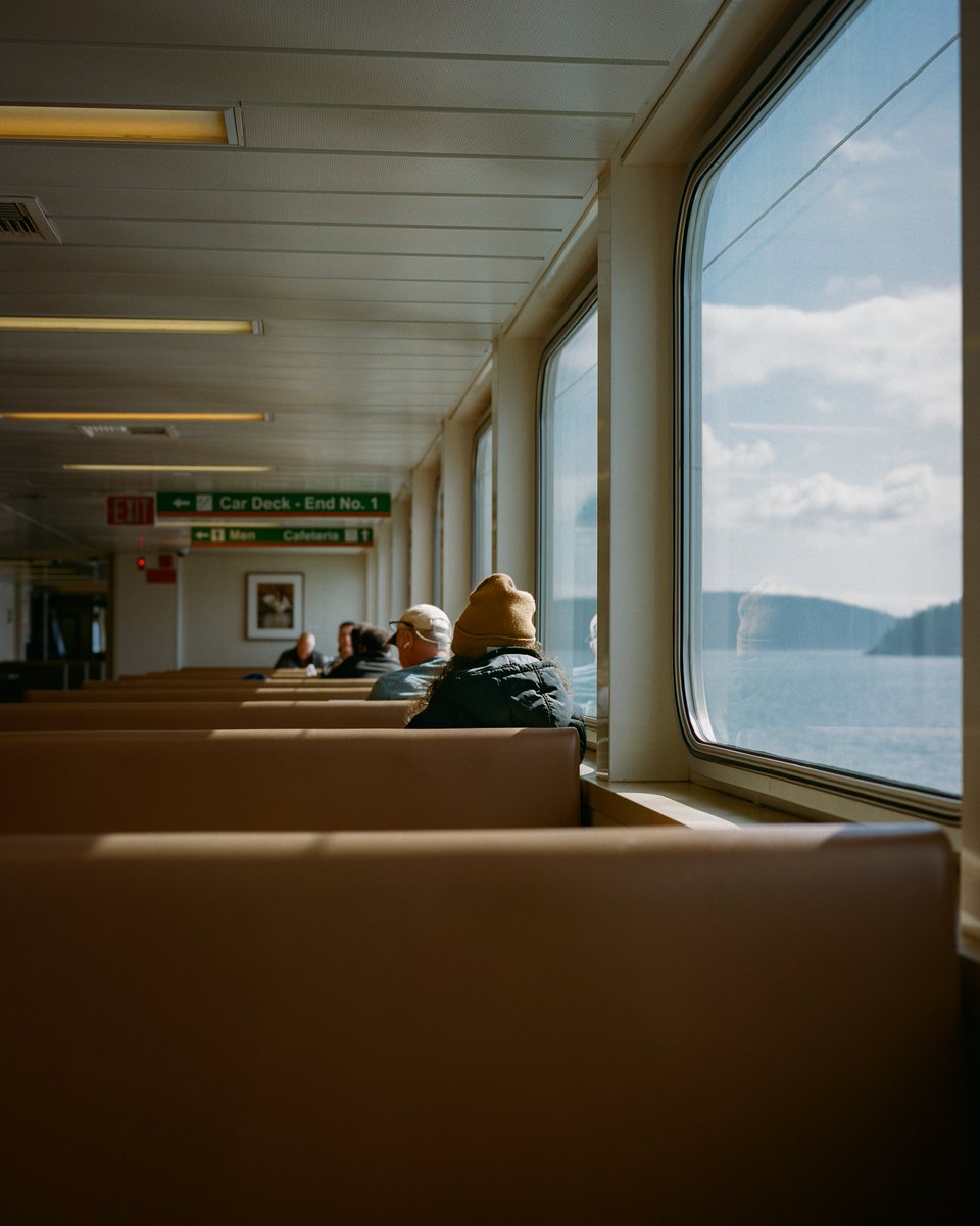 kristophershinn's tweet photo. "Alone, Together" (2023)
📸: Mamiya 7
🎞️: Kodak Portra 400 https://t.co/A0XryZx4DN