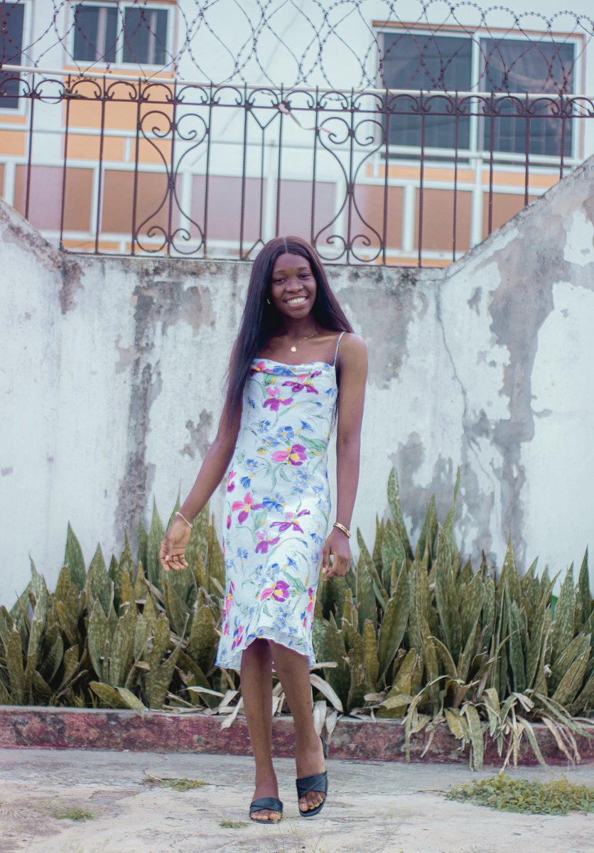 Queen_Inspires's tweet photo. Officially welcoming you to the beautiful month of April….. 
Remember it an intentional walk to be prolific in this year. Continue therein! We got this😌
I love you ❤️ ( in pastor Chris’s voice)😅

#April #monthoflight #christianliving #christianlifestyle #queeninspires #Jesus https://t.co/WOaADORJrF