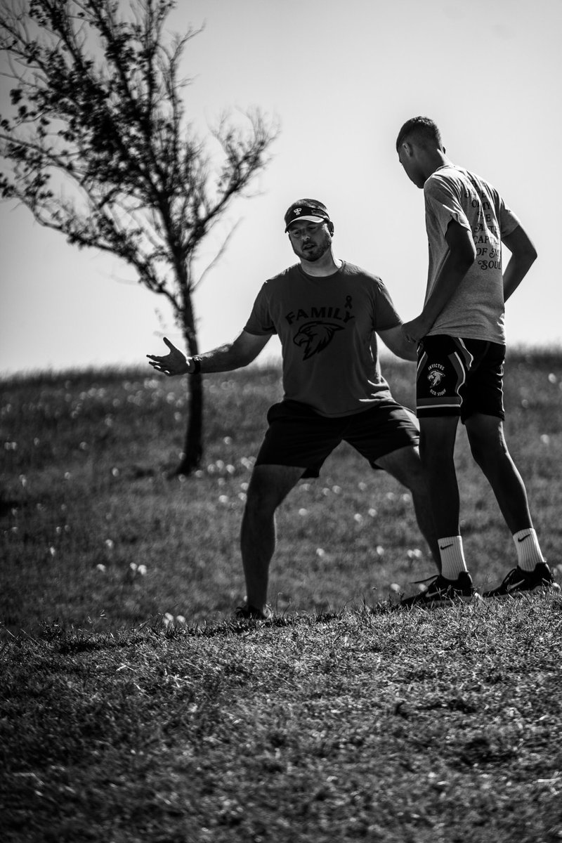 Scaling New Heights Together: Early Morning Hill Workouts for Improved Individual Strength And A Great Team Bonding Experience. || @Prodbydom__ <a href="/Coachwwarren/">Willie Warren</a> @WhoHotterDen_24