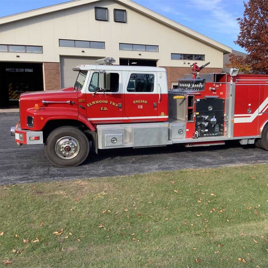 municibid's tweet image. Hurry up and bid before it's too late! This 1994 International 2000 Series Fire Engine is a rare gem with only 39,362.8 miles on it. The auction is ending soon, so act fast!  mbid.us/42YROEO

#fireengine #international2000 #auctionsale #raregem #lowmileage #firefighting