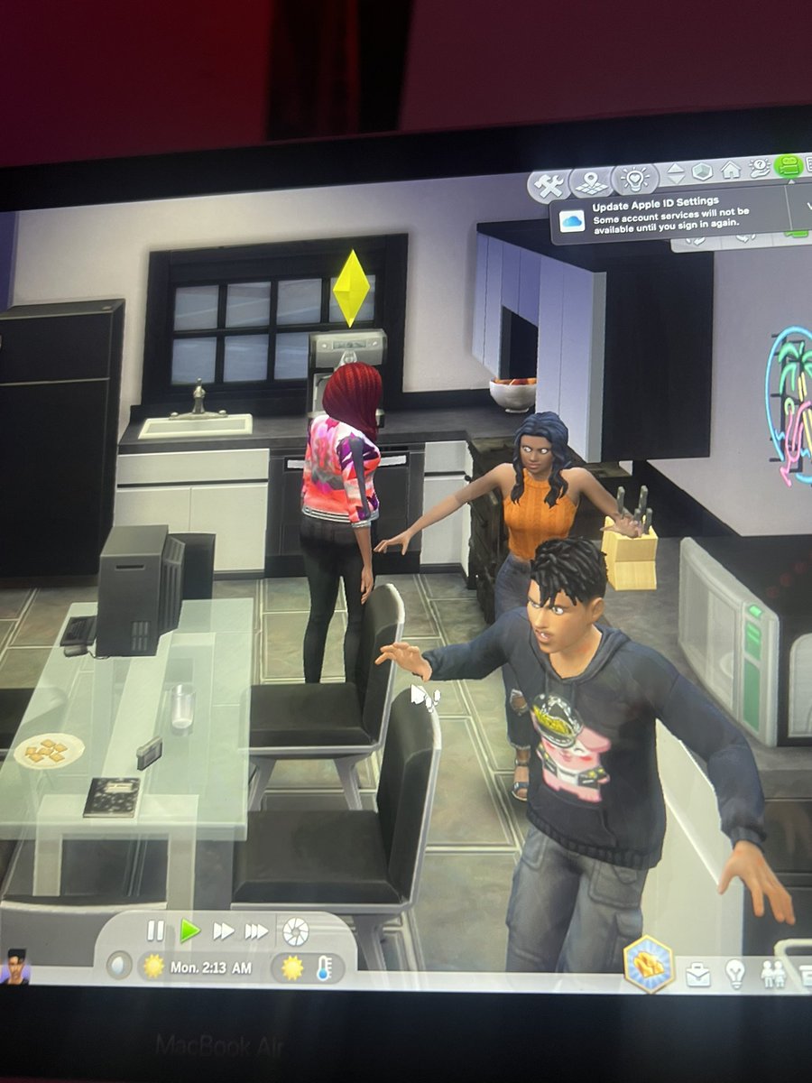 GamingWOLFUWG's tweet photo. The one time Lauren tried to make a grilled cheese... thanks for Jada for saving our lives! #Uwg #Uwg23 #uwg24 #uwg25 #uwg26 #Trending #gaming #Radio #WOLFRadio #collegeradio #esports #Sims4 #sims https://t.co/FR2rMQPRLL