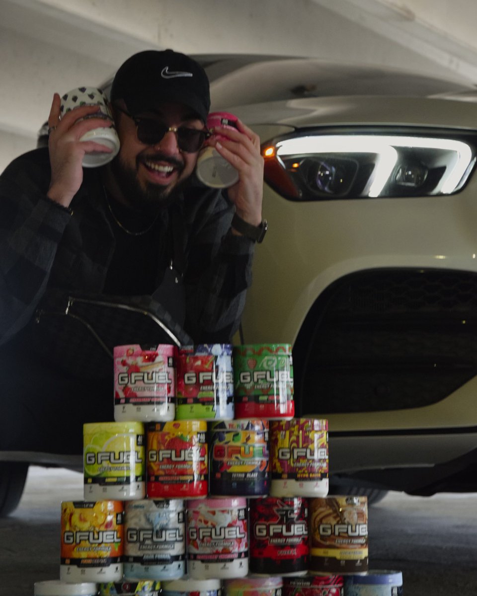 molopolo300's tweet photo. EXCITED TO ANNOUNCE THAT YA BOY OFFICIALLY PARTNERED WITH @GFuelEnergy 😈

USE CODE “MomosMans” FOR 10% OFF

MOMOS MANS TO THE MOON AND BACK BABY 🫵🏻

➡️https://t.co/E2FwJbnega⬅️ https://t.co/yQi44VsRPd