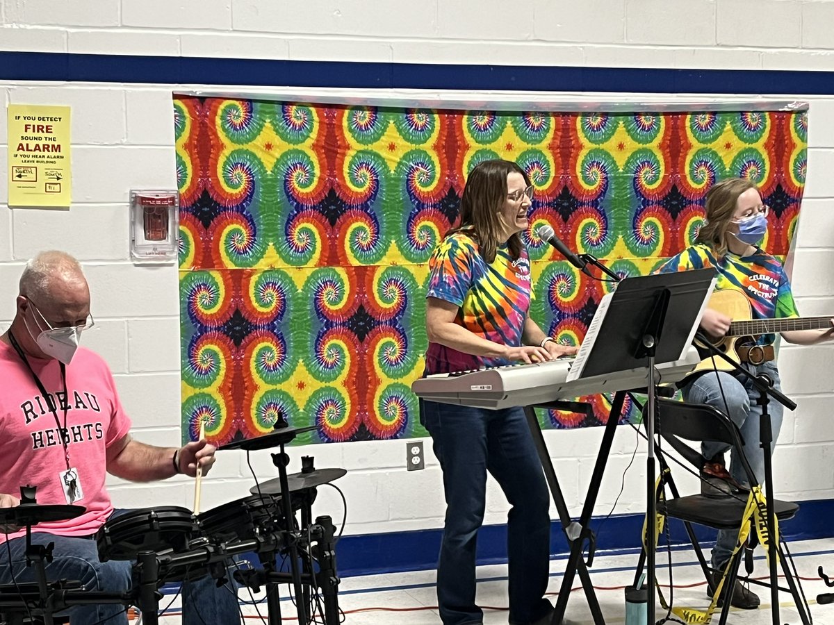 Celebrating our incredible students today for World Autism Appreciation Day! We whooped it up as always :) #maltbyABC #rideauheightsPS