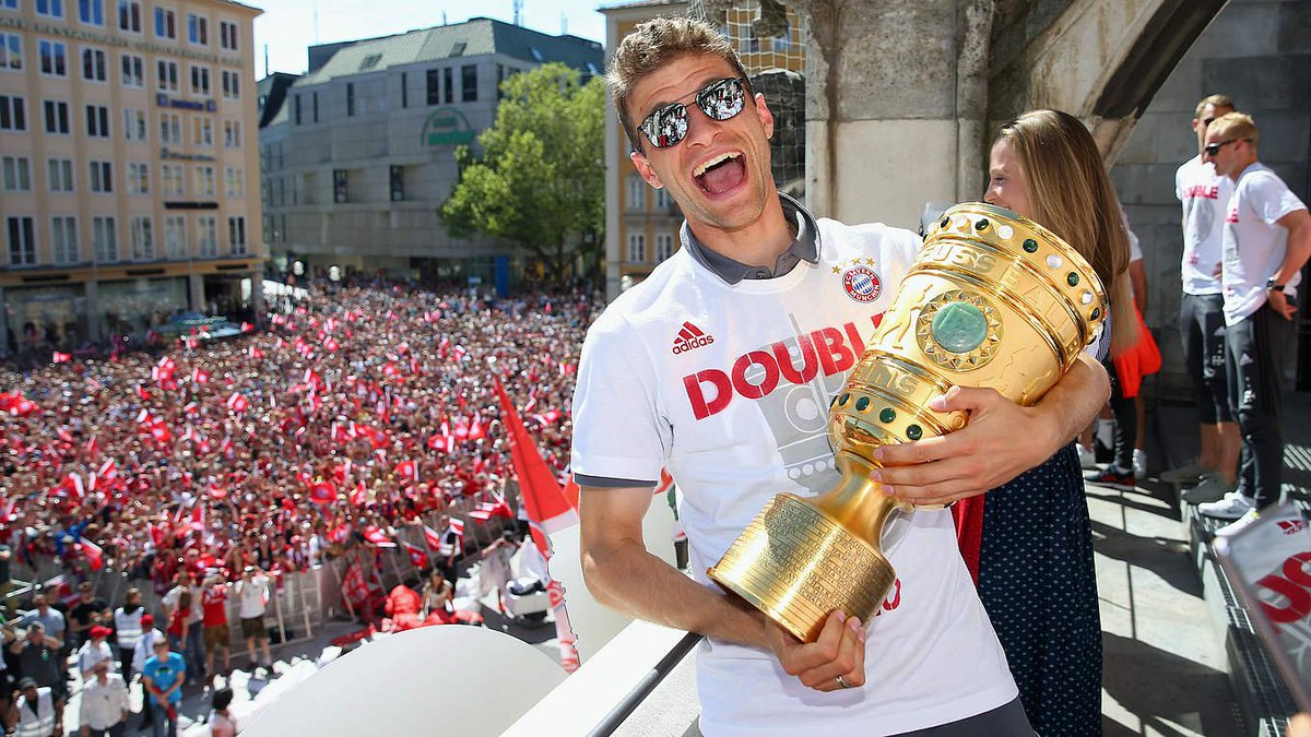 Top 3 - most assists in the DFB Pokal of all time: 

🥇 Thomas Muller - 26
🥈 Franck Ribery - 25
🥉 Marco Reus - 17

𝗙𝗼𝗿 𝗺𝗼𝗿𝗲 𝘀𝘁𝗮𝘁𝘀 ⤵️
BayernTimes.com