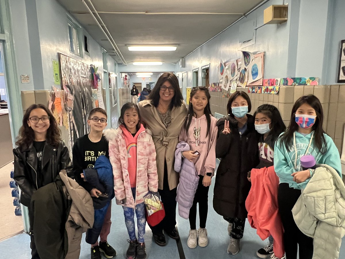 PS173Q's tweet photo. Surprise! KCC wishes our favorite APs “Happy Assistant Principals Week”! 💕
 #ps173q #ChameleonPride #BestAPsEver #MrsGilrane #MsDeJesus #NationalAssistantPrincipalsWeek @D26Team @NYCSchools @DOEChancellor https://t.co/FyLCrKxHFN