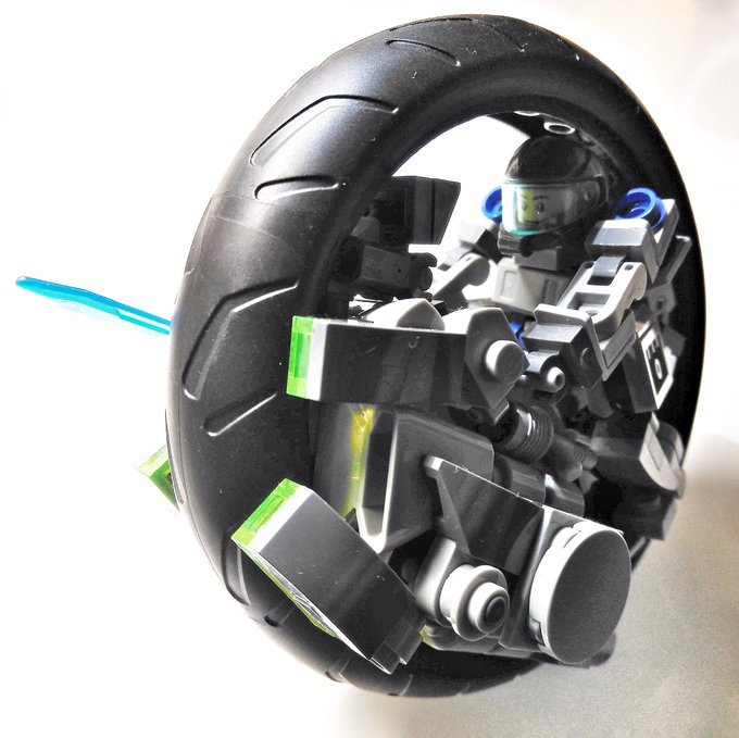 RTに合わせて昔作った1輪走行バイク。 